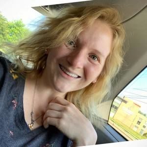 Meet your Posher, Juliette